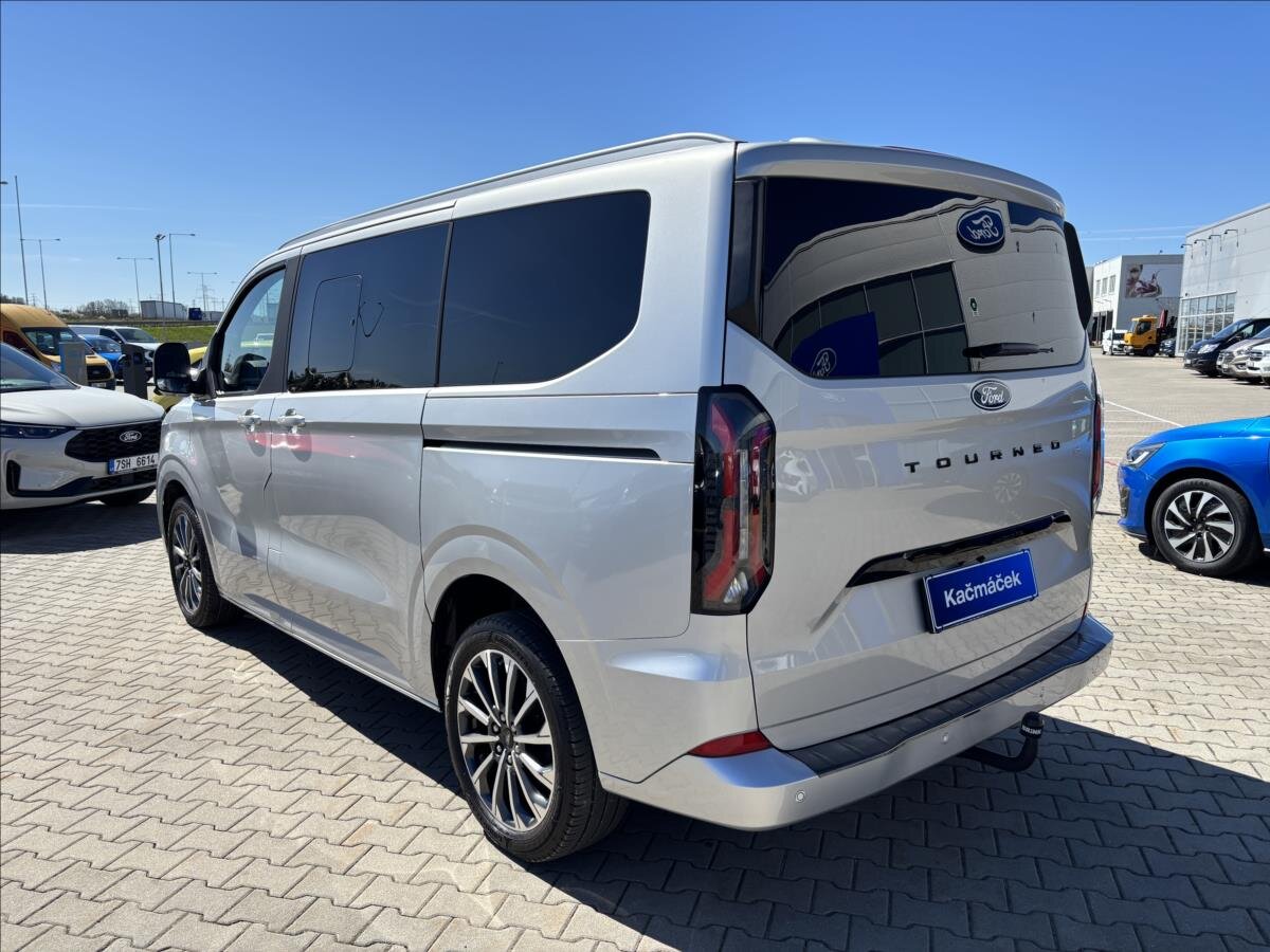 Ford Tourneo Custom Kombi 2,0 l 125 kw