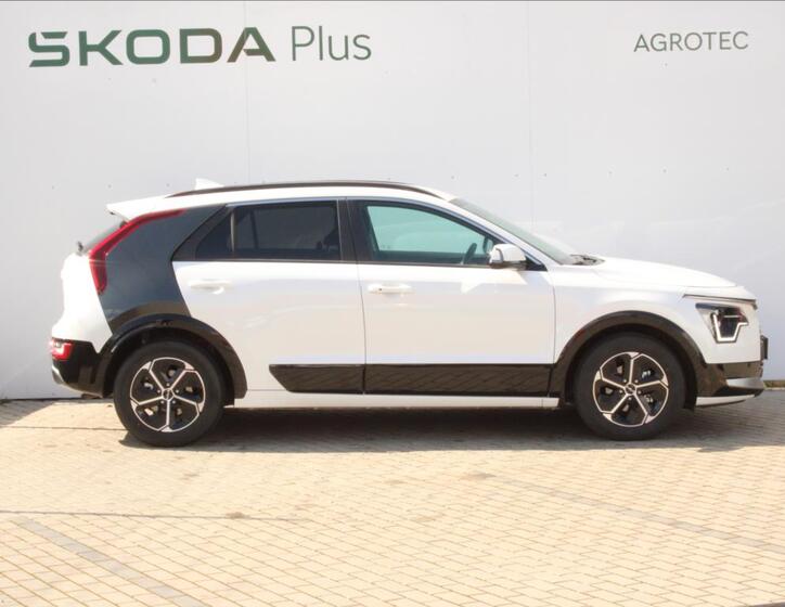 KIA Niro 5