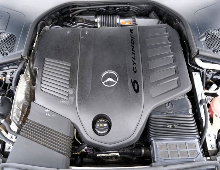 Mercedes-Benz Třídy S Sedan / Limuzína 3,0 l 320 kw