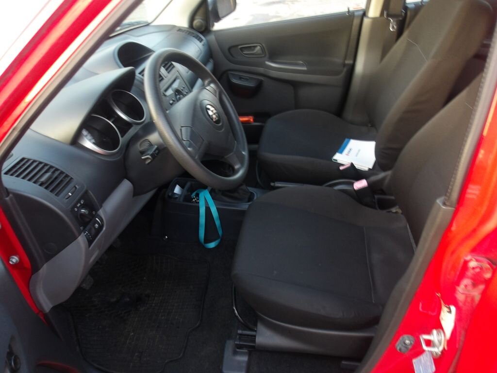 Suzuki Ignis Kombi 1,3 l 68 kw