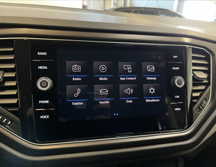 Volkswagen T-Roc SUV 1,5 l 110 kw