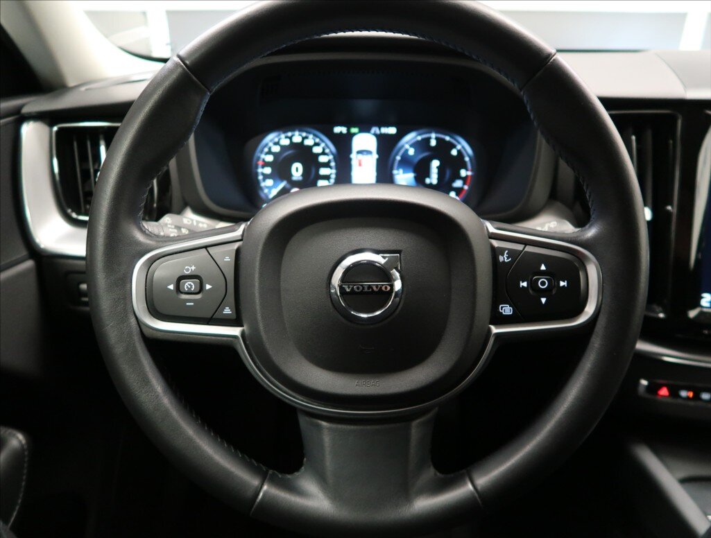 Volvo XC60 SUV 2,0 l 140 kw