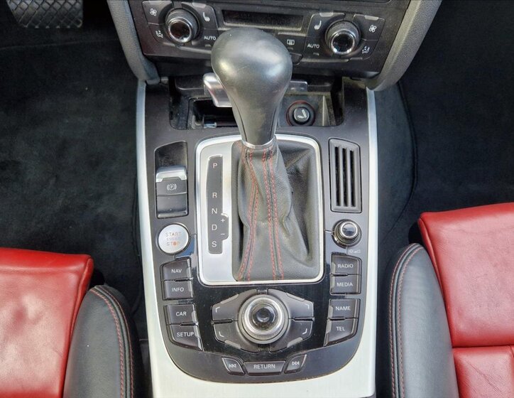 Audi S5 Sedan / Limuzína 3,0 l 245 kw