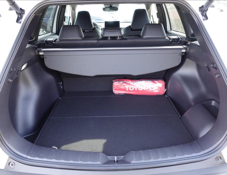 Toyota Corolla Cross 14