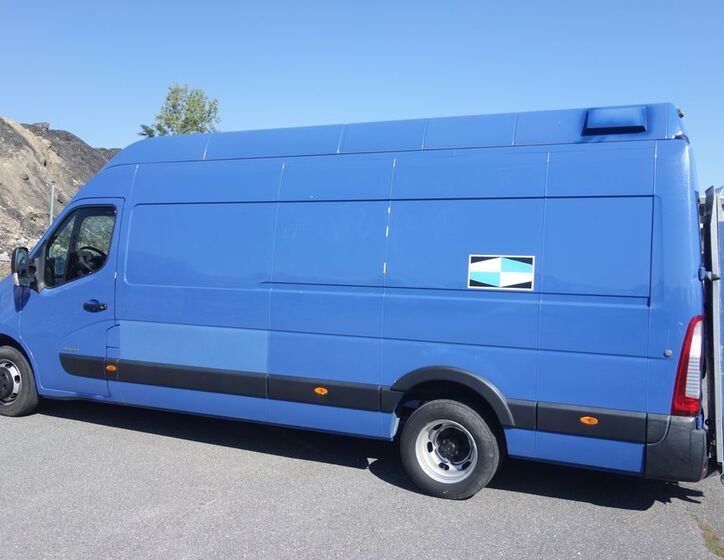 Renault Master 8