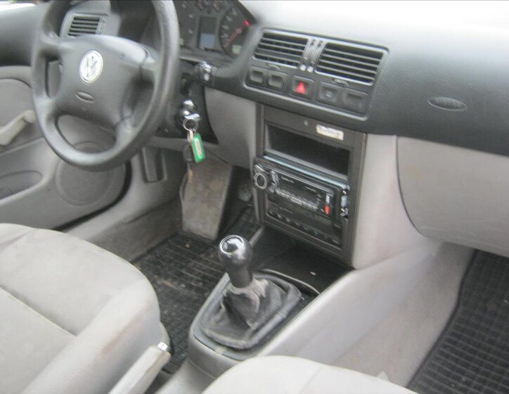 Volkswagen Bora Sedan 1,9 l 50 kw