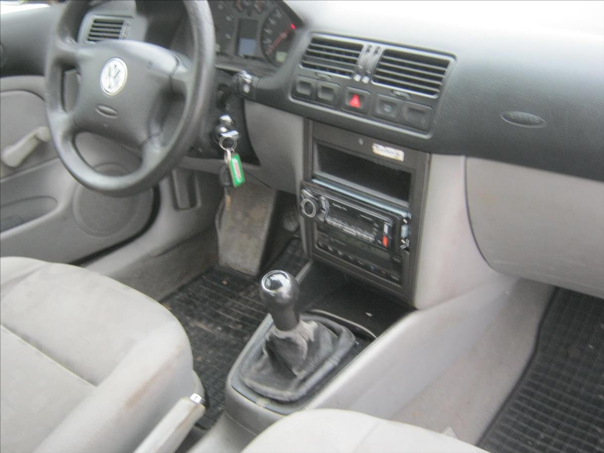 Volkswagen Bora Sedan 1,9 l 50 kw