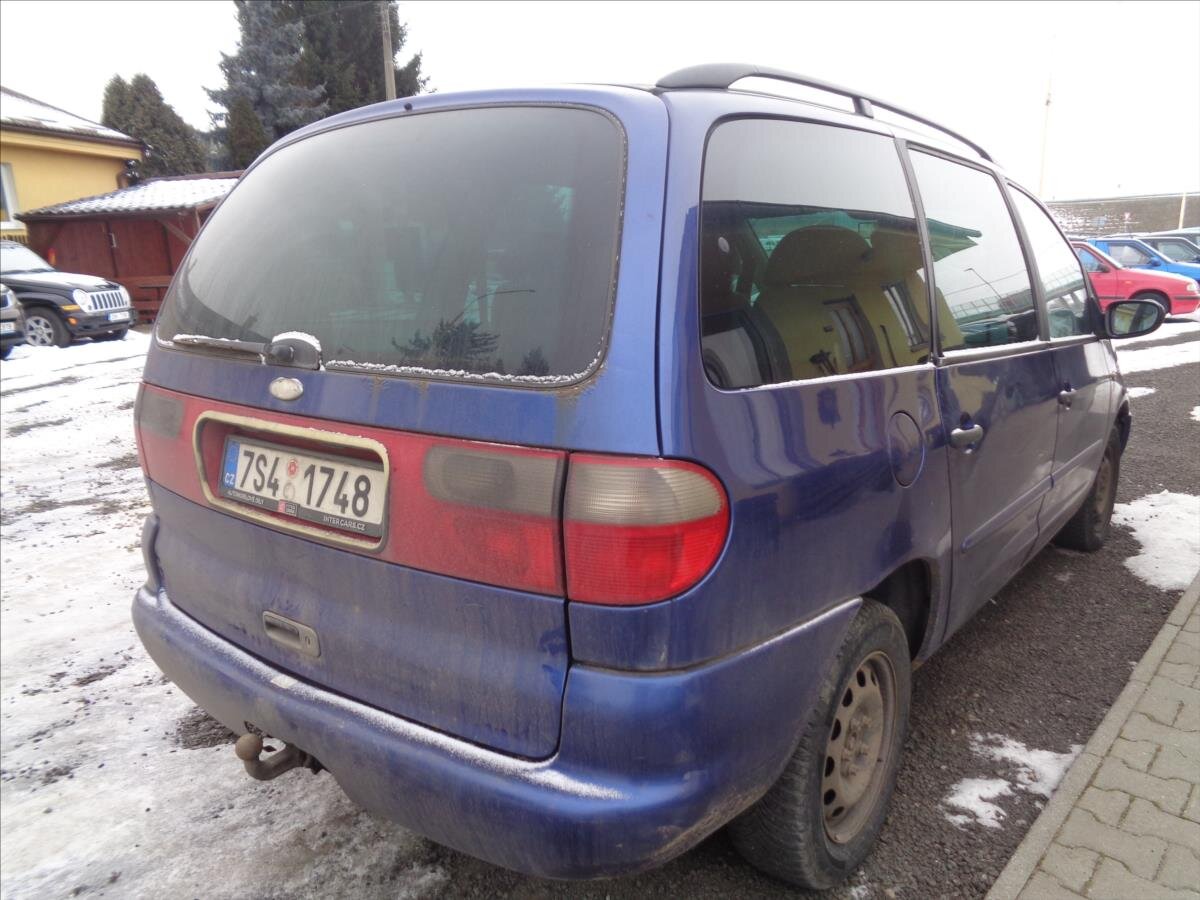 Ford Galaxy Kombi 2,0 l 81 kw