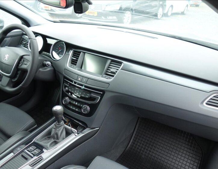 Peugeot 508 Kombi 2,0 l 110 kw