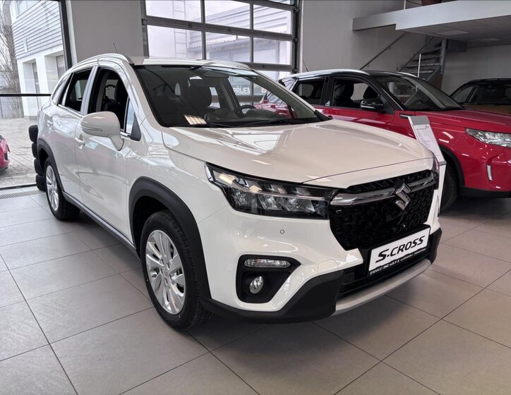 Suzuki S-Cross SUV / Terénní 1,4 l 81 kw