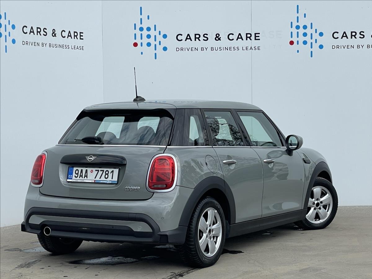 Mini Cooper Hatchback 1,5 l 100 kw