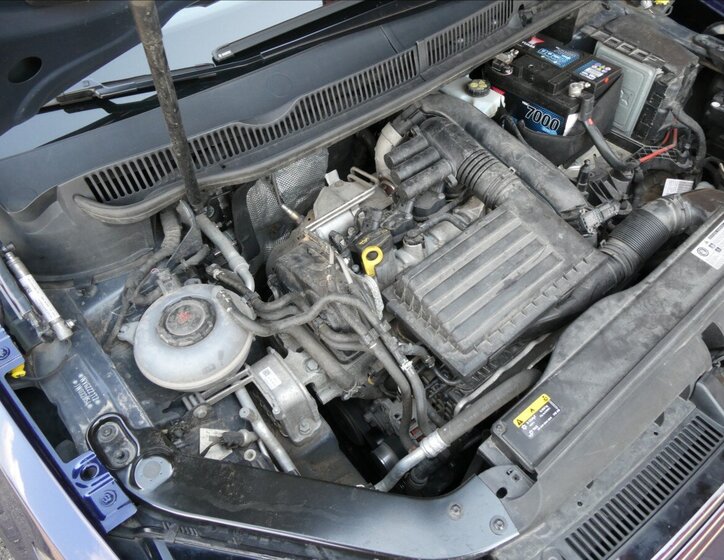 Volkswagen Touran MPV 1,2 l 81 kw