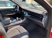 Audi Q8 24