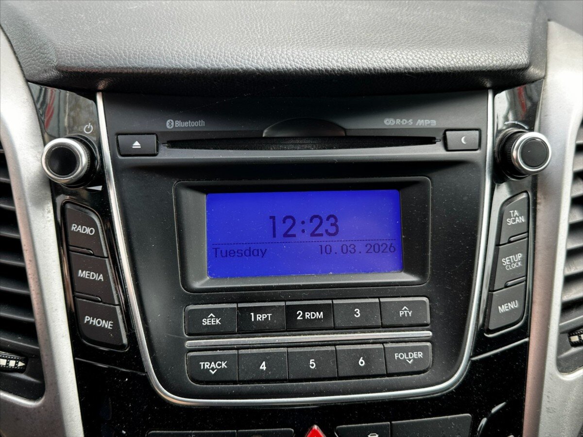 Hyundai i30 Kombi 1,6 l 81 kw