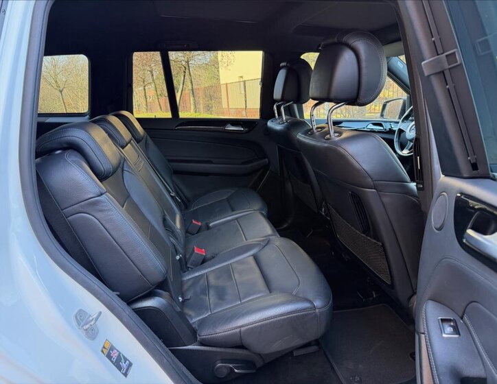 Mercedes-Benz GLS SUV / Terénní 3,0 l 190 kw