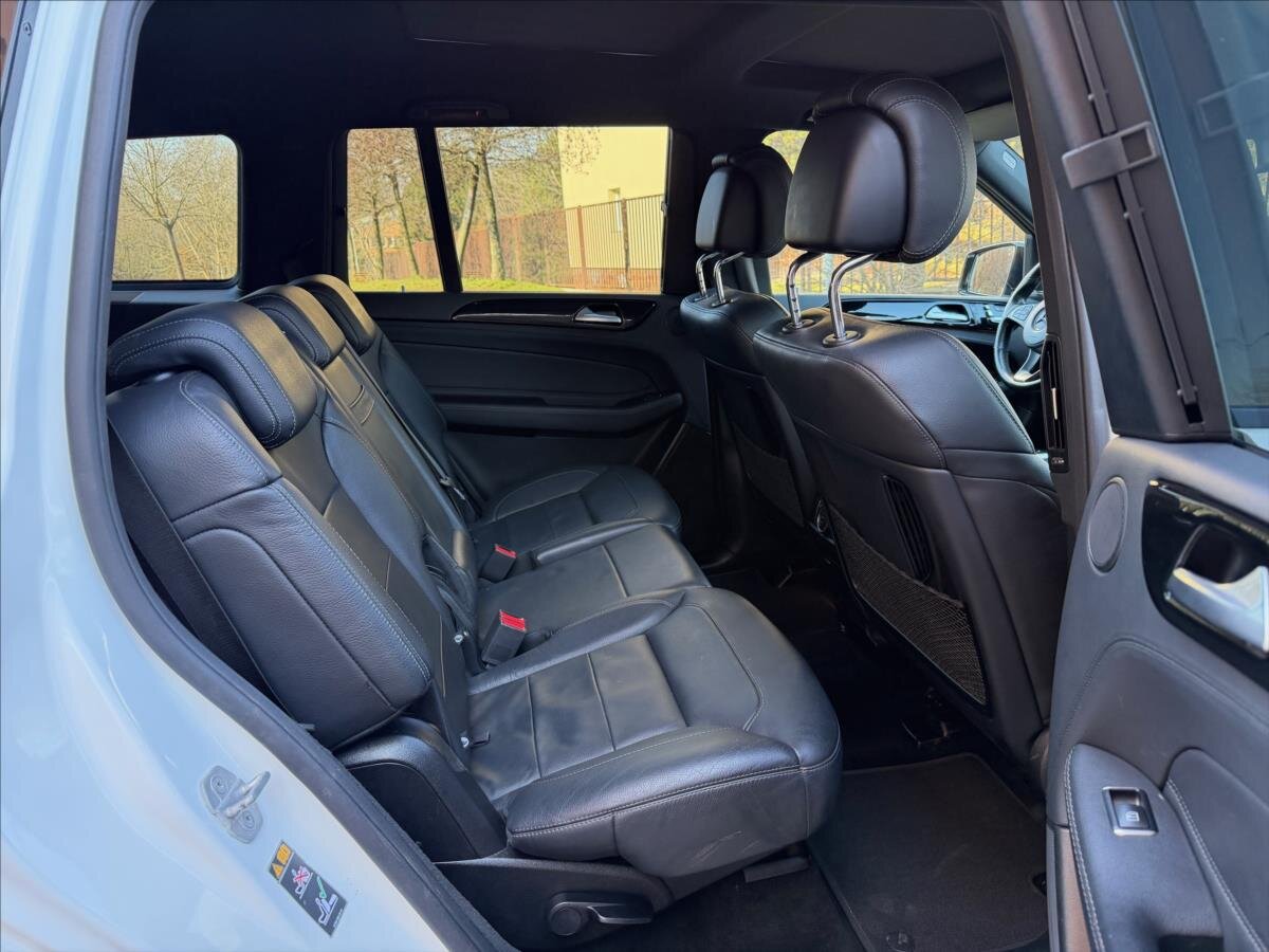 Mercedes-Benz GLS SUV / Terénní 3,0 l 190 kw