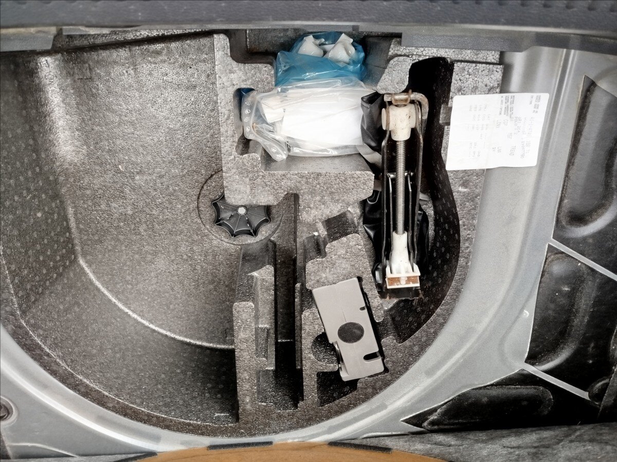 Volkswagen Polo Hatchback 1,2 l 51 kw