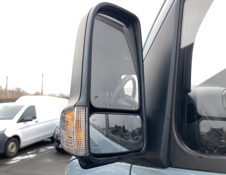 Mercedes-Benz Sprinter 22