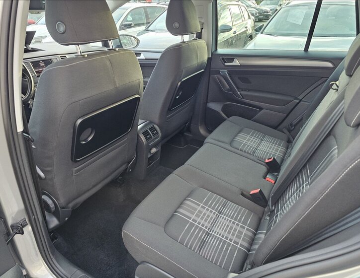 Volkswagen Golf Sportsvan Kombi 1,4 l 92 kw