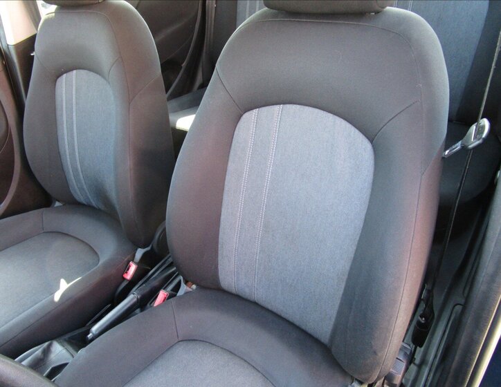 Fiat Punto Hatchback 1,4 l 57 kw