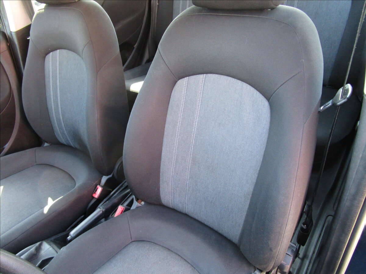 Fiat Punto Hatchback 1,4 l 57 kw