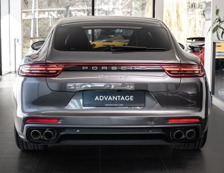 Porsche Panamera 3