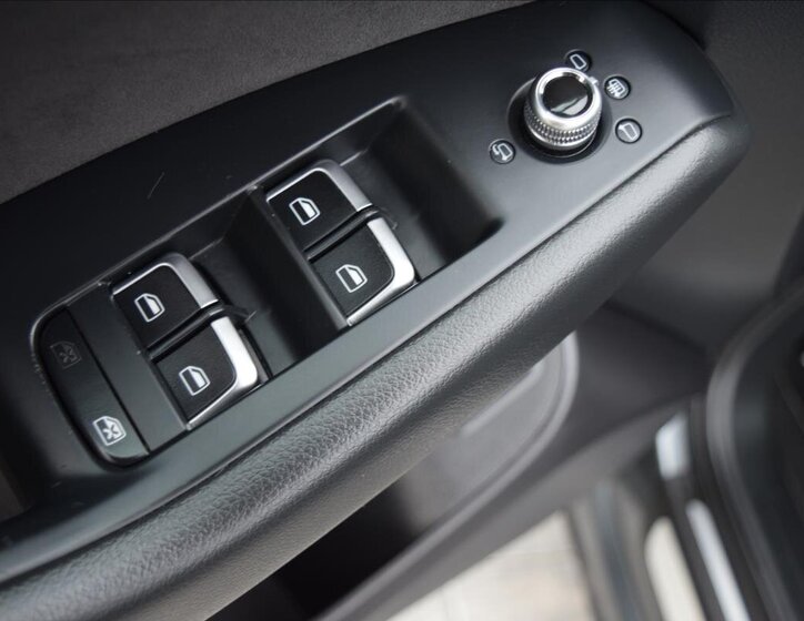 Audi Q5 SUV / Terénní 3,0 l 180 kw