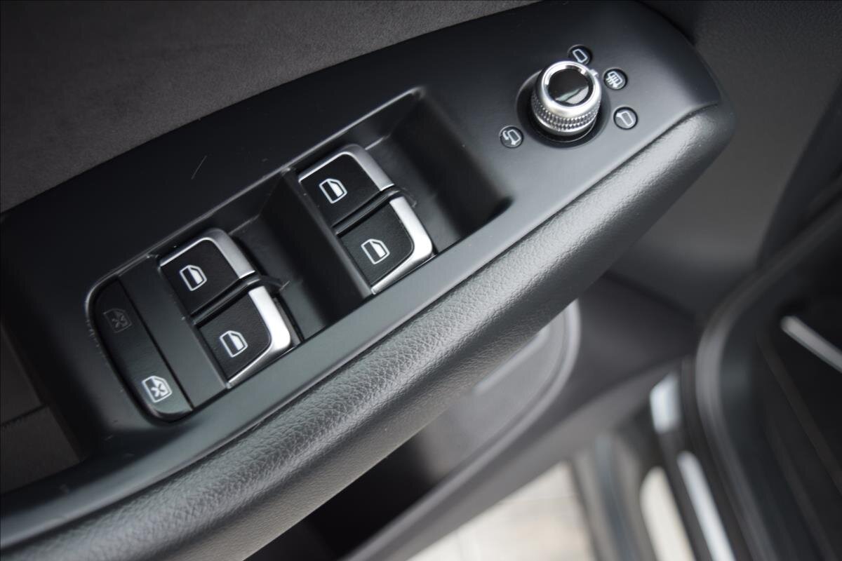 Audi Q5 SUV / Terénní 3,0 l 180 kw