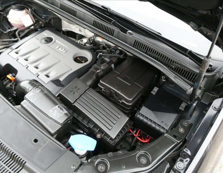 Seat Alhambra MPV 2,0 l 103 kw