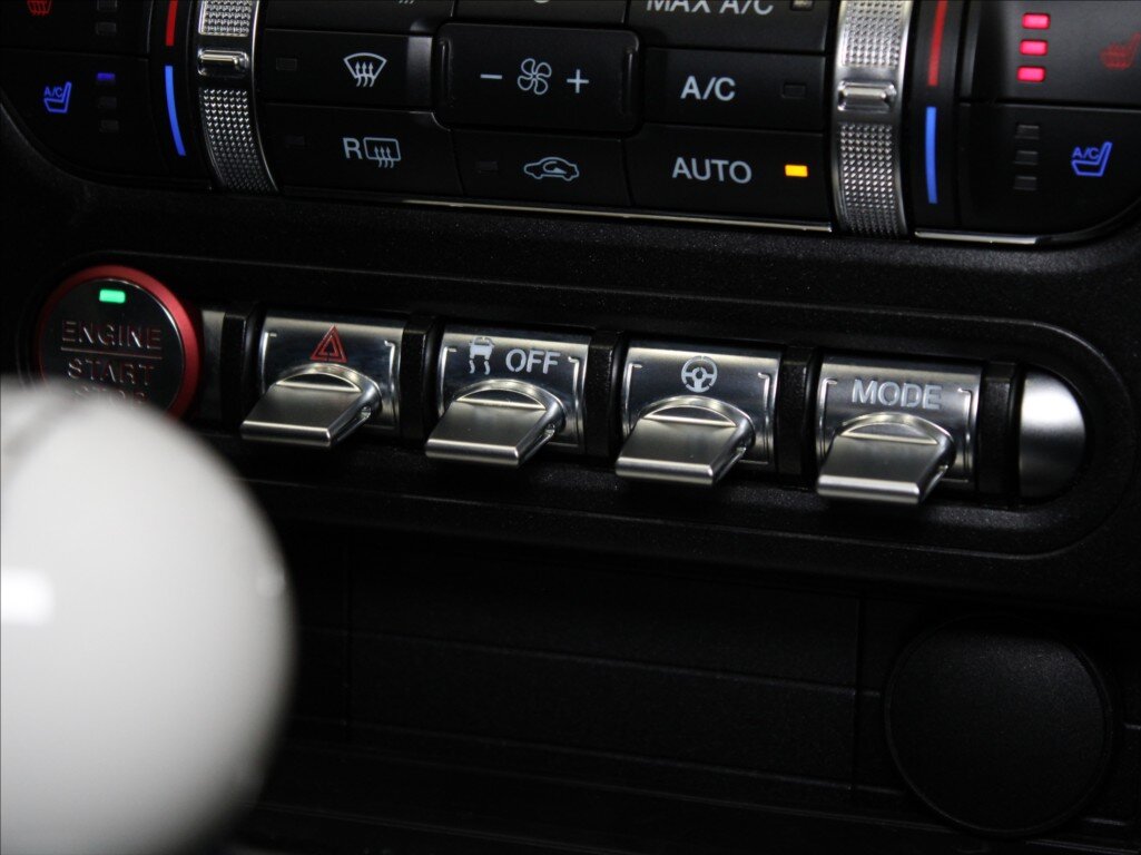 Ford Mustang Kupé 5,0 l 338 kw