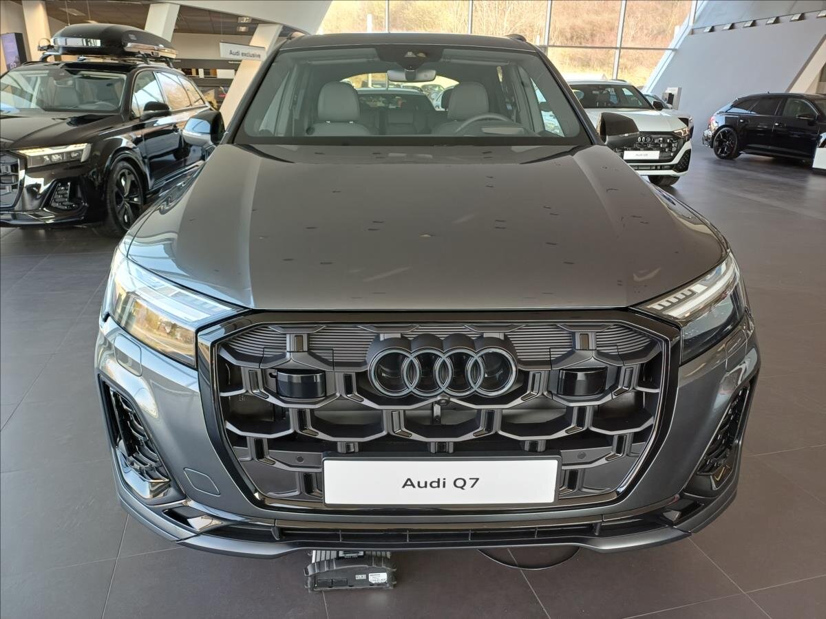 Audi Q7 SUV / Terénní 3,0 l 210 kw