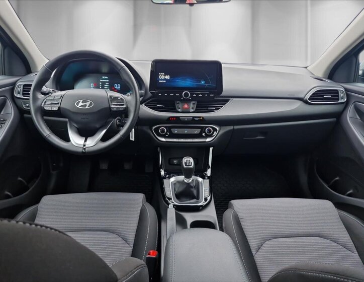 Hyundai i30 Kombi 1,5 l 71 kw