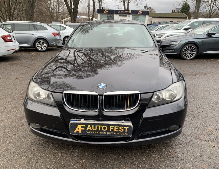 BMW Řada 3 Sedan 2,0 l 90 kw