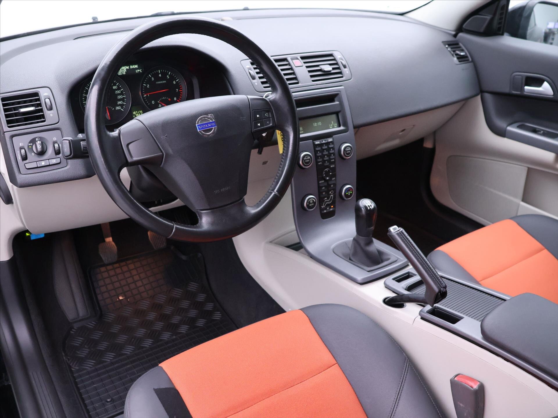 Volvo C30 Hatchback 1,6 l 73 kw