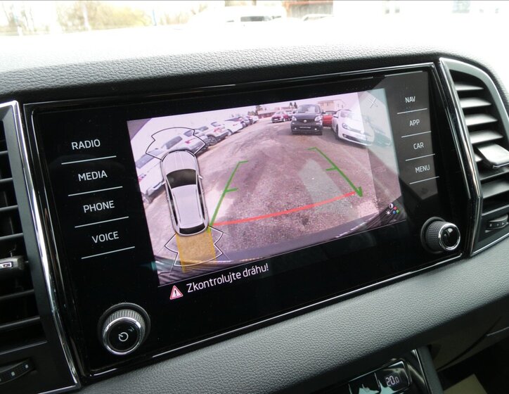 Škoda Karoq SUV / Terénní 2,0 l 110 kw