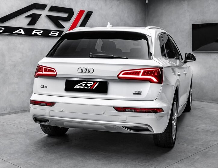 Audi Q5 SUV 2,0 l 140 kw