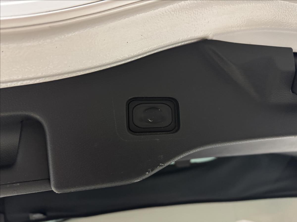 Ford Mondeo Kombi 2,0 l 110 kw