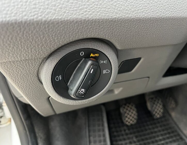 Volkswagen Transporter 22