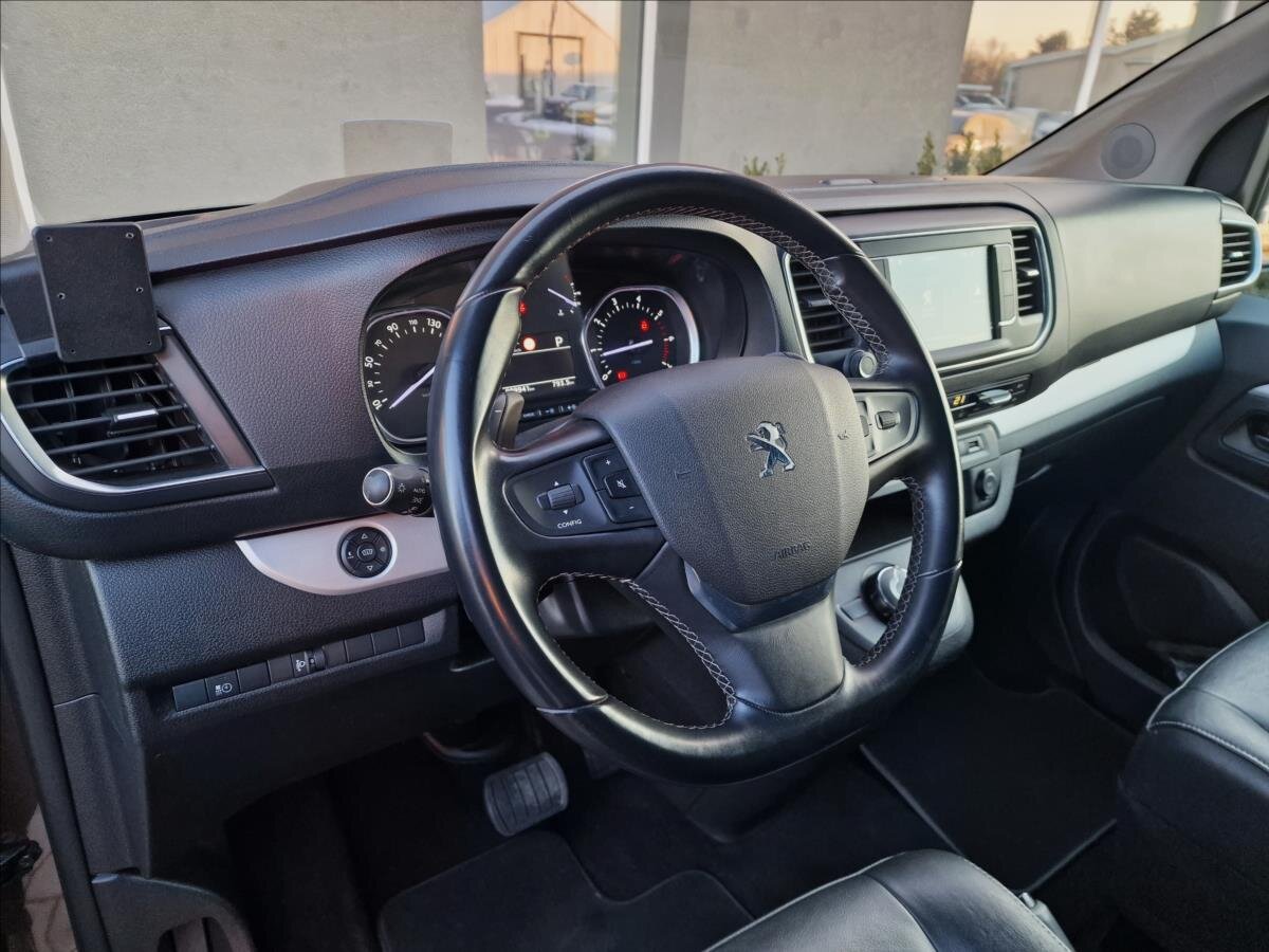 Peugeot Traveller MPV 2,0 l 130 kw