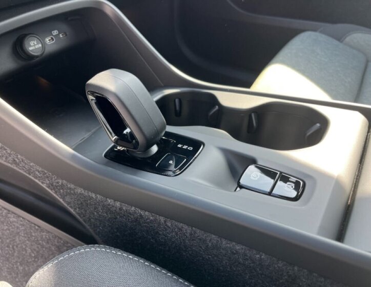 Volvo XC40 SUV 2,0 l 120 kw