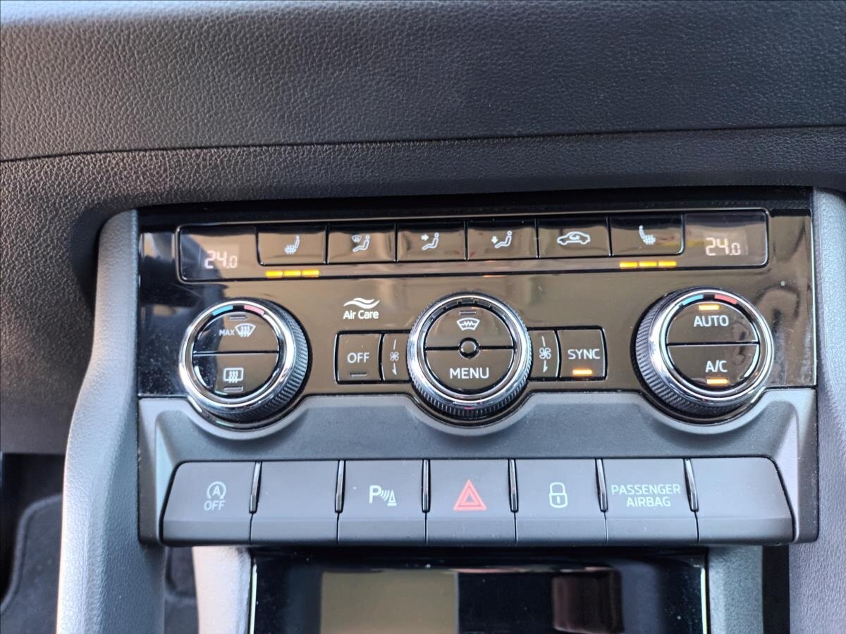 Škoda Karoq SUV / Terénní 2,0 l 110 kw