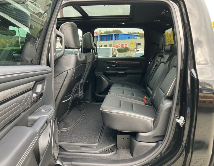 Dodge RAM Pick-up 3,0 l 403 kw