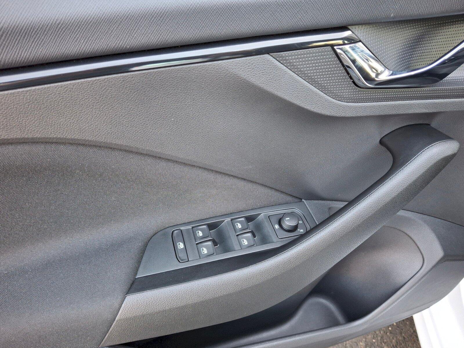 Škoda Kamiq SUV 999,0 81 kw