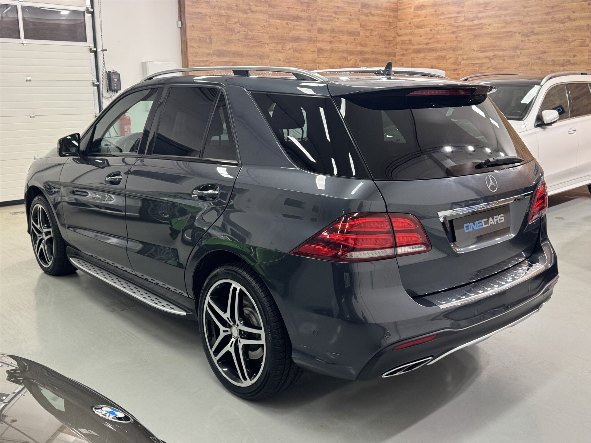 Mercedes-Benz GLE SUV / Terénní 3,0 l 270 kw