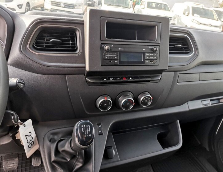 Renault Master Skříň 2,3 l 107 kw