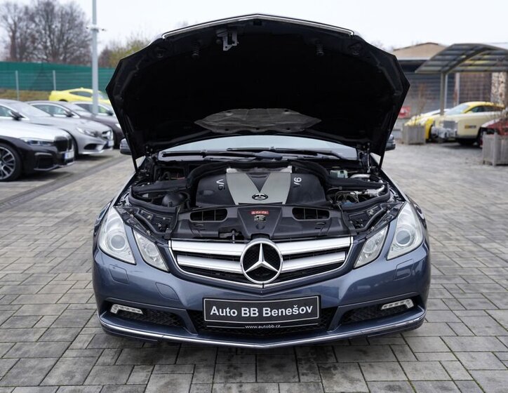 Mercedes-Benz Třídy E 17