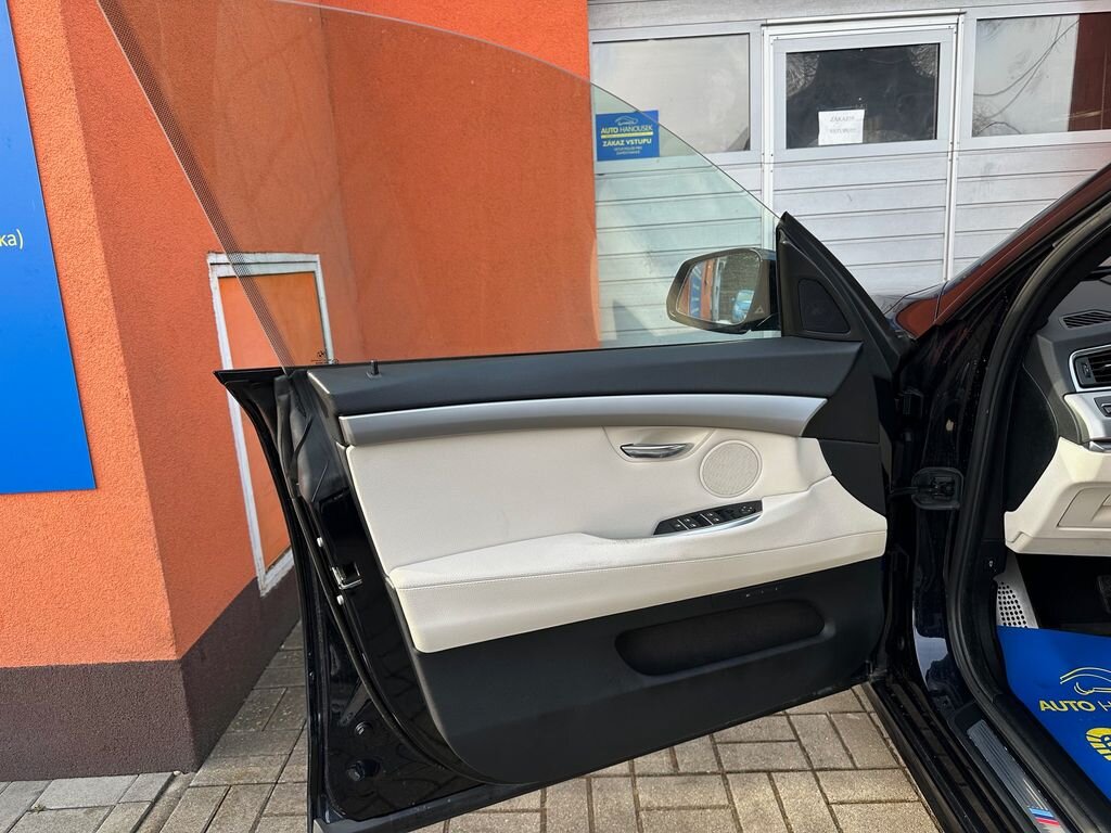 BMW Řada 5 Liftback 3,0 l 230 kw