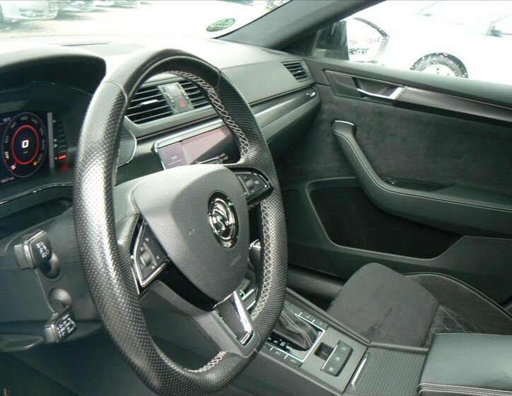 Škoda Superb Kombi 2,0 l 140 kw