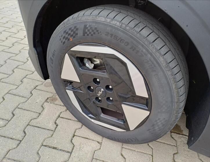 KIA Ostatní 9