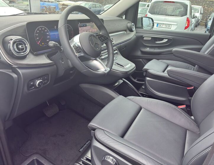 Mercedes-Benz Třídy V 15